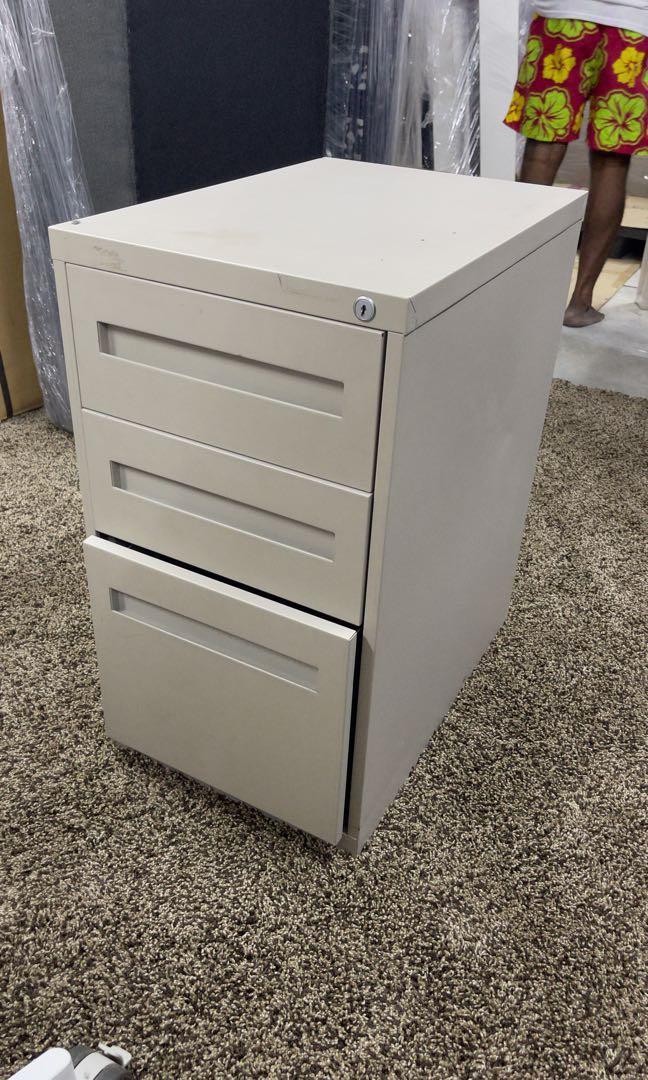 Teknion File Remove Drawer Matttroy