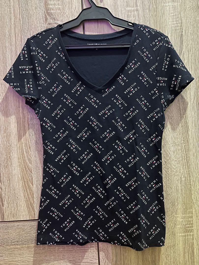 Tommy Hilfiger V neck Shirt (Category: Shirts) located in Quezon City. Submitted by ayasofetch25 (Listing ID 1175848876, Image 1). Description: Used once Bought in Texas, USA. Size Medium Color navy blue.