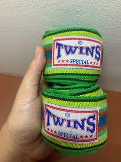 [08]	pair of TWINS handwraps