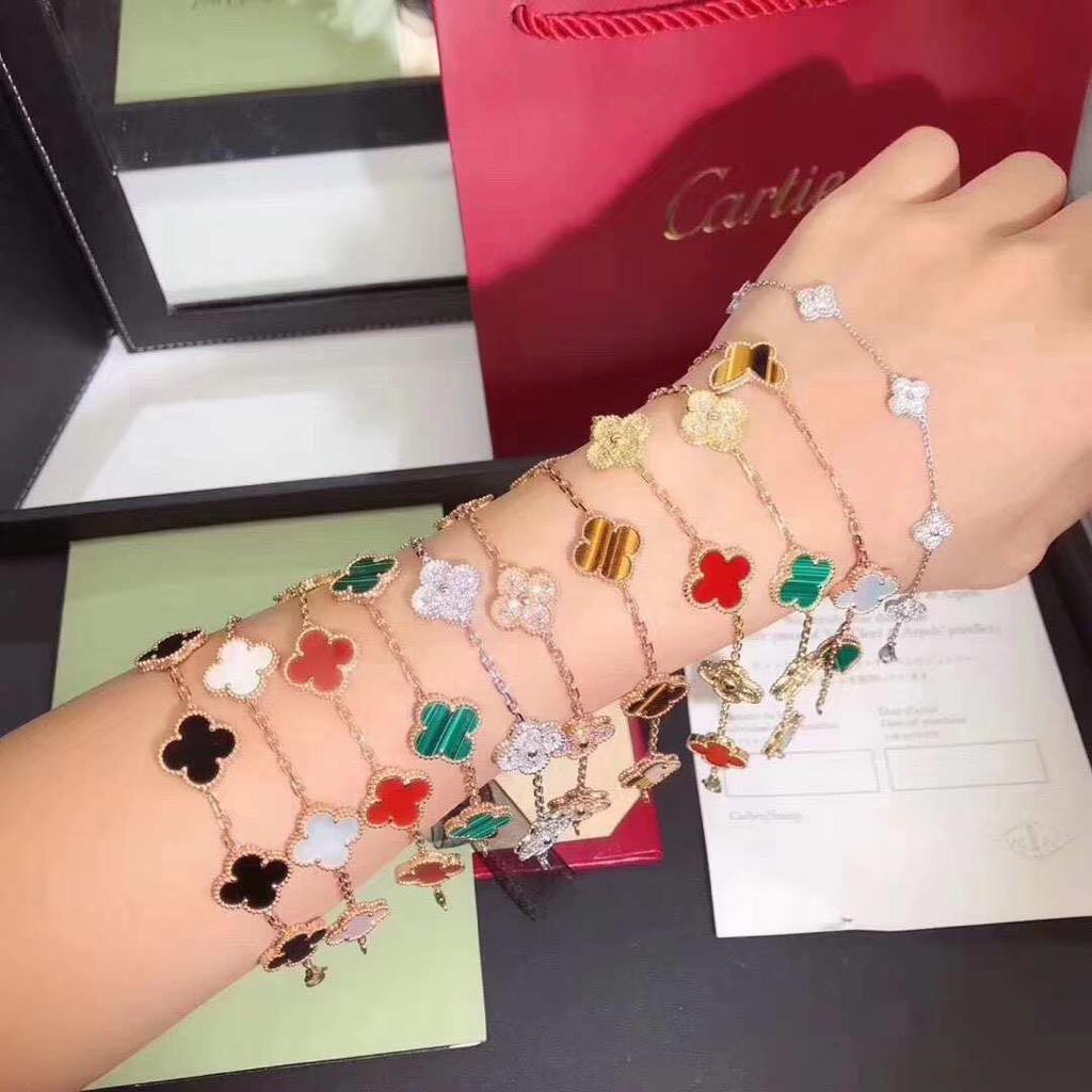 Cleef and arpels bracelet hotsell