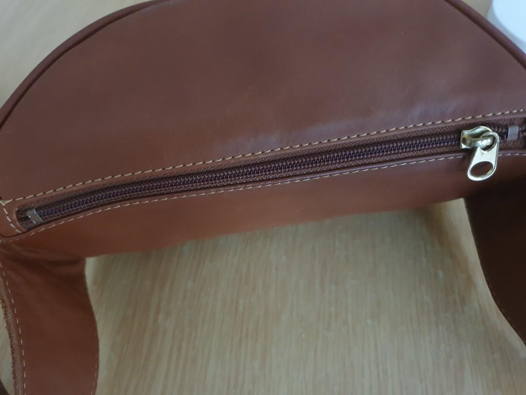 Vintage Coach Waist Bag, Women's Fashion, Bags & Wallets, Crossbody