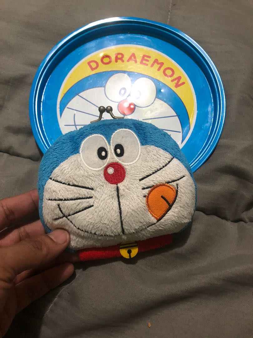 Vintage doraemon wallet and tin display, Hobbies & Toys, Memorabilia