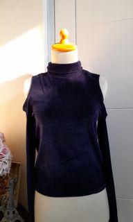 Zara velvet turtle neck blouse