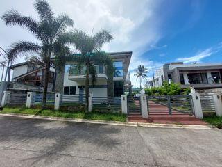 JD 8BR, 2 Storey House and Lot for sale in Tagaytay Silang Cavite near Fora Filinvest Mall Ayala Mall compare to Nuvali Sta Rosa Laguna