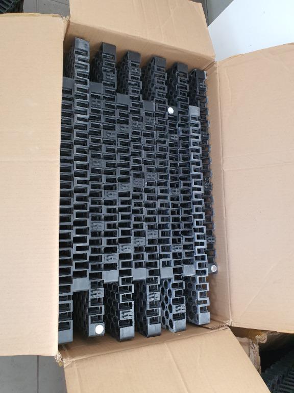 3cm Decking drainage cells, Everything Else on Carousell