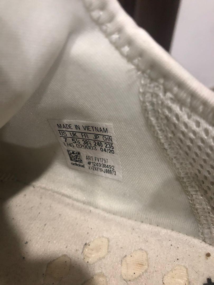 Adidas nmd store 70 75