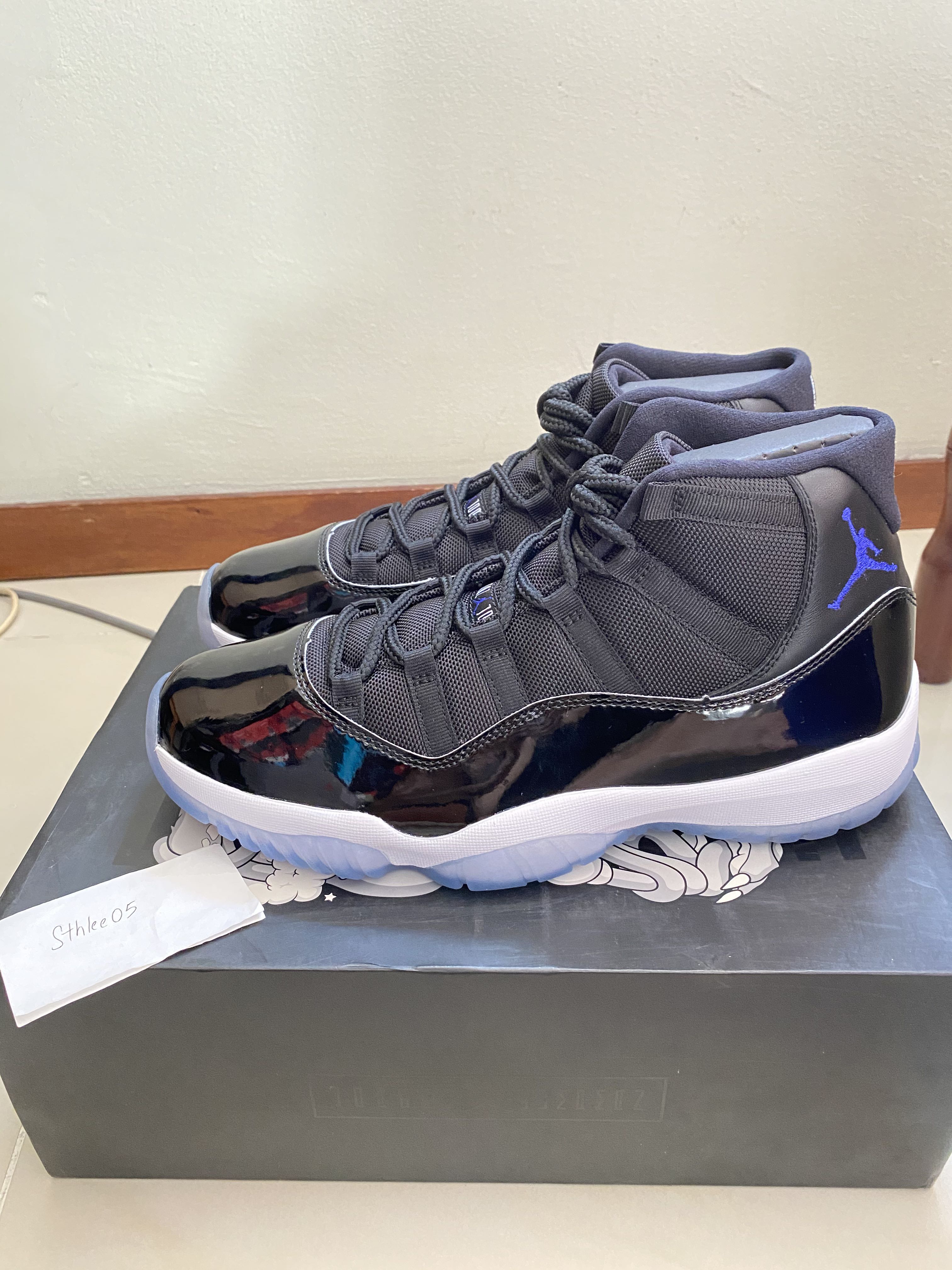 jordan 11 space jam gamma blue