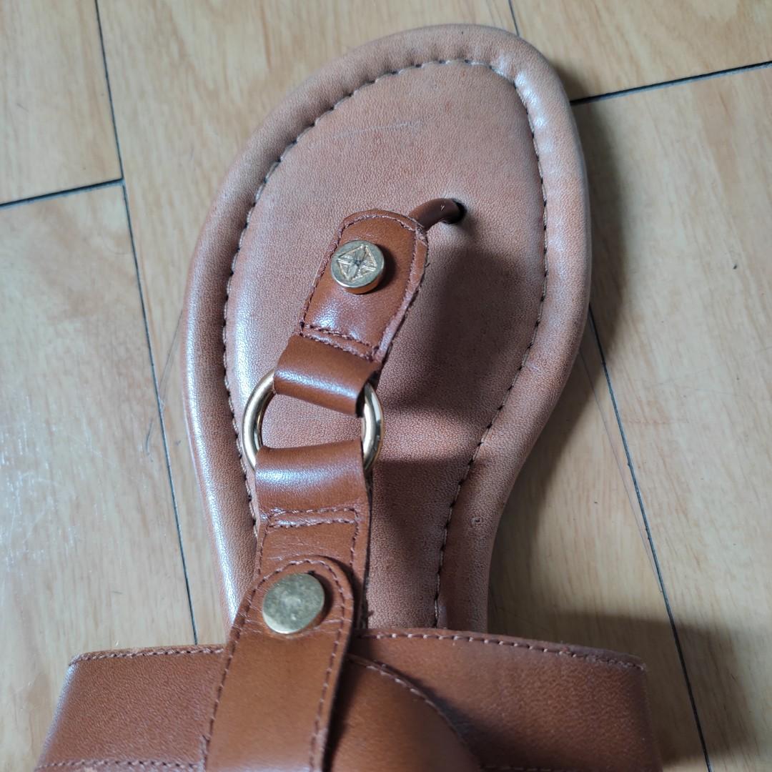 Antonio melani 2025 flat sandals