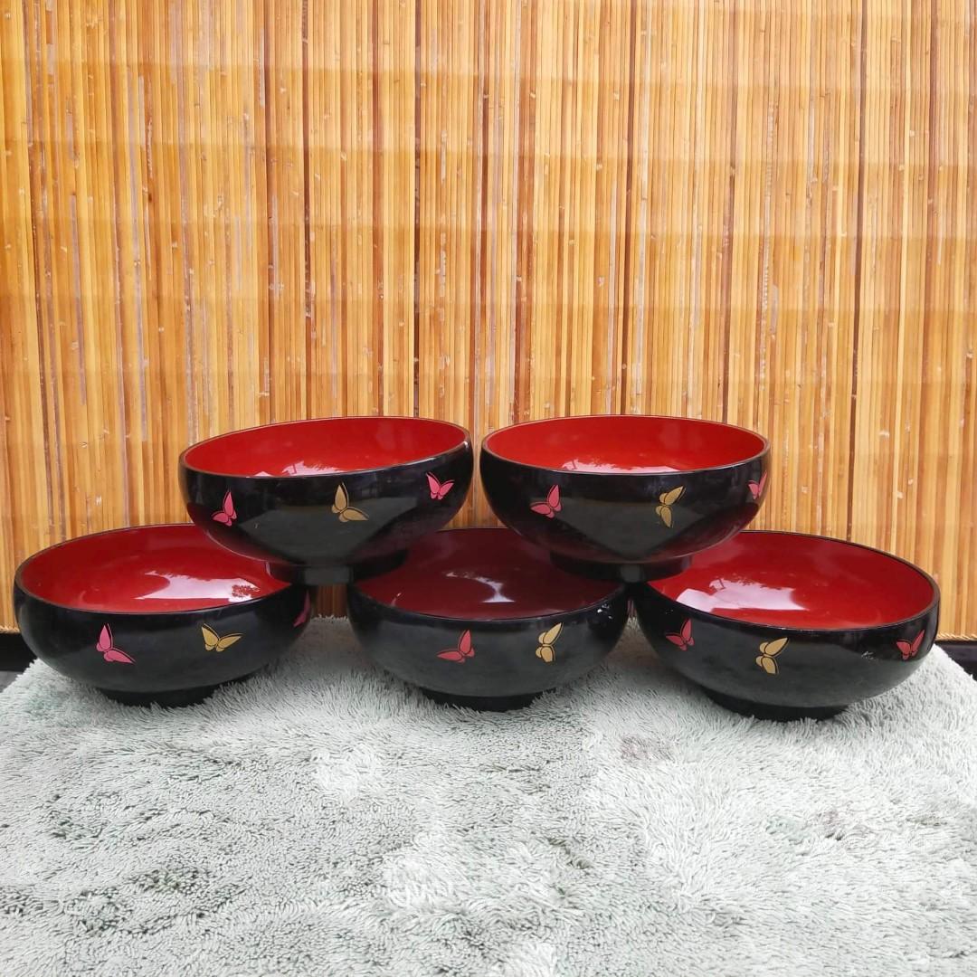Big Bento Bowls (Category: Other Kitchenware & Tableware) located in Malolos. Submitted by jestrelita (Listing ID 1170539789, Image 3). Description: Big Bento Bowls P800 - All - 4pcs. P380 - 5pcs. P450 - 18cm x 8cm ht - for rice toppings - ramen bowls - udon bowls - soba bowls - slight scratches - good condition.