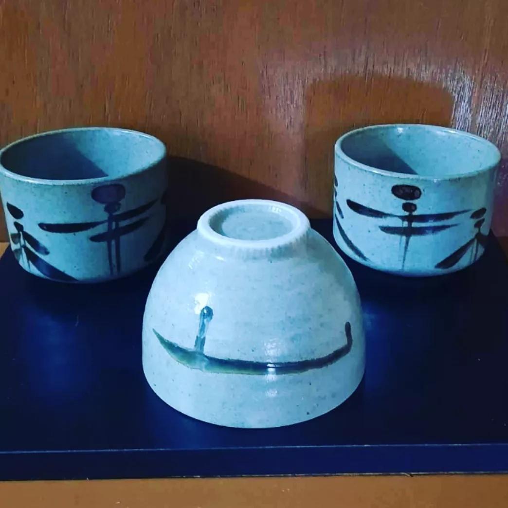 Big Stoneware Bowls - Greenish Color (Category: Other Kitchenware & Tableware) located in Quezon City. Submitted by MahjasHomeCollections (Listing ID 1170610305, Image 1). Description: 5 x 3.5" 4 x 3".