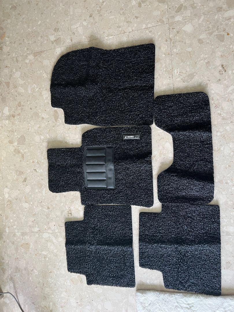 Car floor mat Mazda3, Car Accessories, Accessories on Carousell