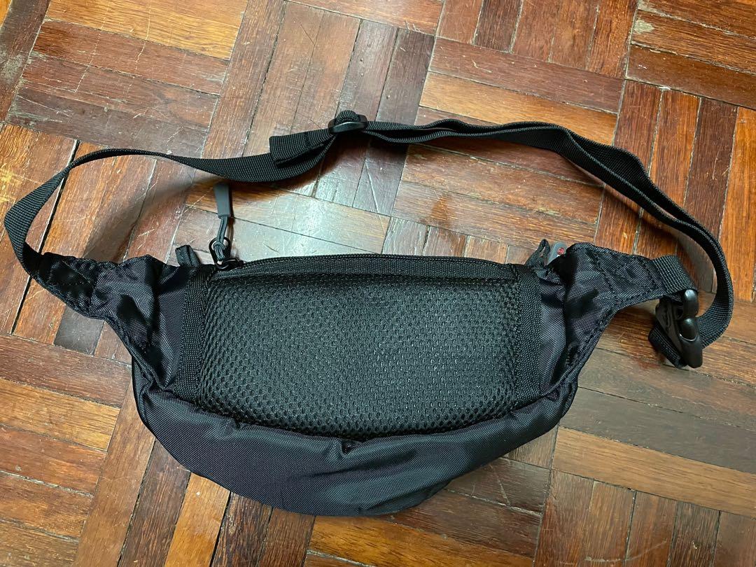 Caribee waist pouch Men s Fashion Bags Belt bags Clutches and Pouches on Carousell