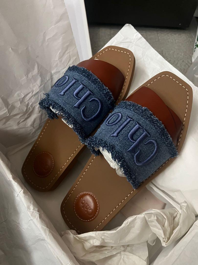 Chloe logo deals slide sandal