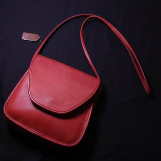 （分類：）位於 。 由 wend0scillatew1ldly 提交（商品編號 1170587026，圖片 1）。簡介： 。