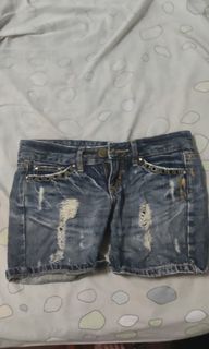 (Category: ) located in . Submitted by April8810 (Listing ID 1170612086, Image 1). Description: .