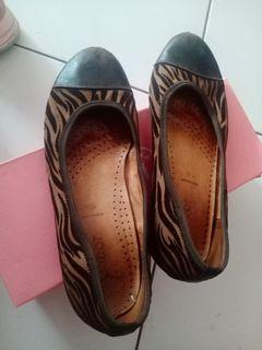Flat shoes Gabor