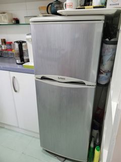 （分類：）位於 。 由 natearchi 提交（商品編號 1170654137，圖片 1）。簡介： 。