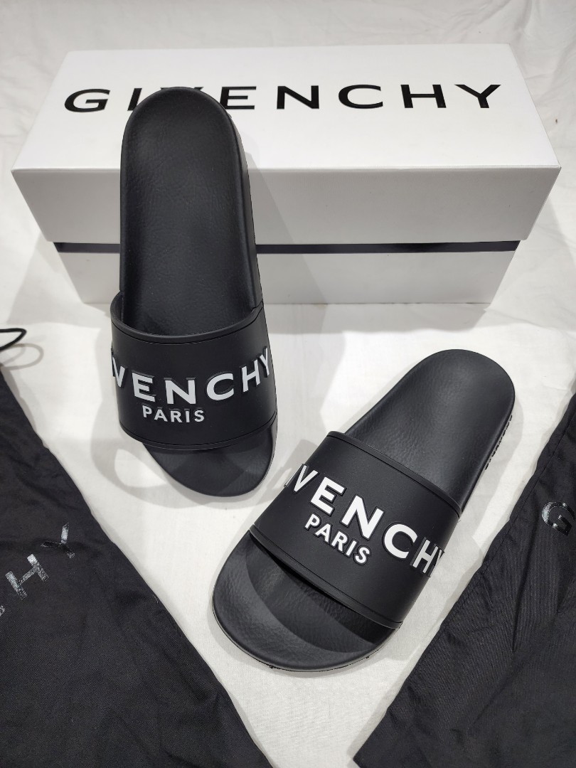 GIVENCHY PARIS Flat Sandals Men s Fashion Footwear Slippers