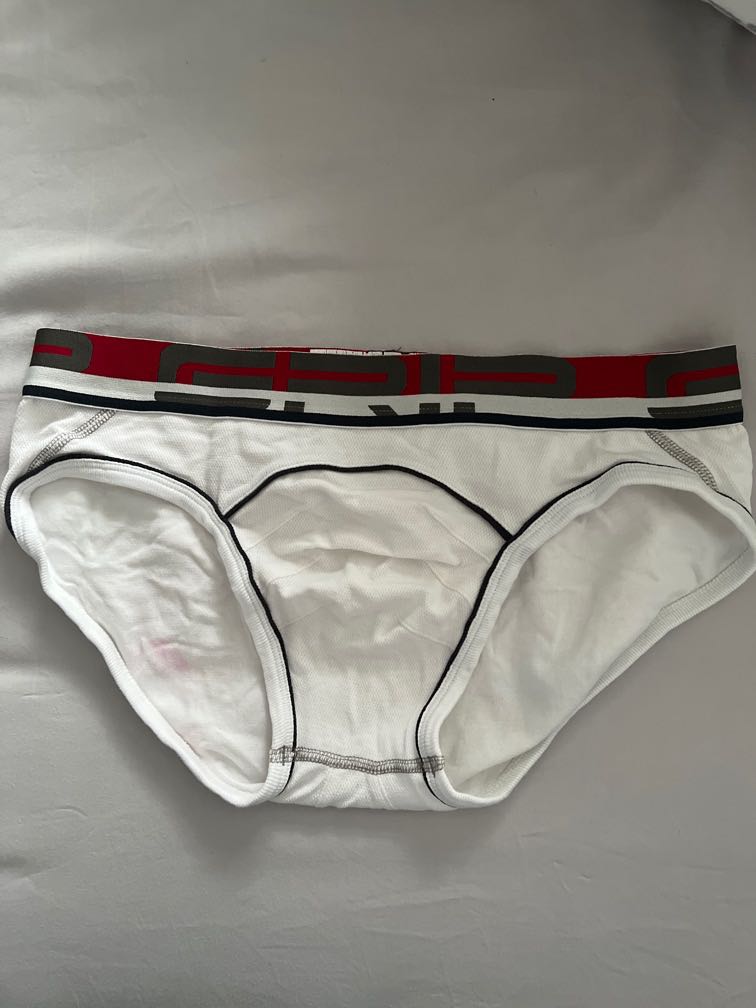 GRIP underwear briefs, Men's Fashion, Bottoms, New Underwear on Carousell