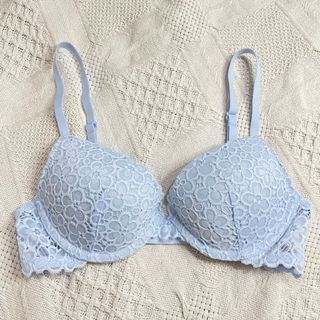 (Category: ) located in . Submitted by DeclutTrice (Listing ID 1170642516, Image 1). Description: .