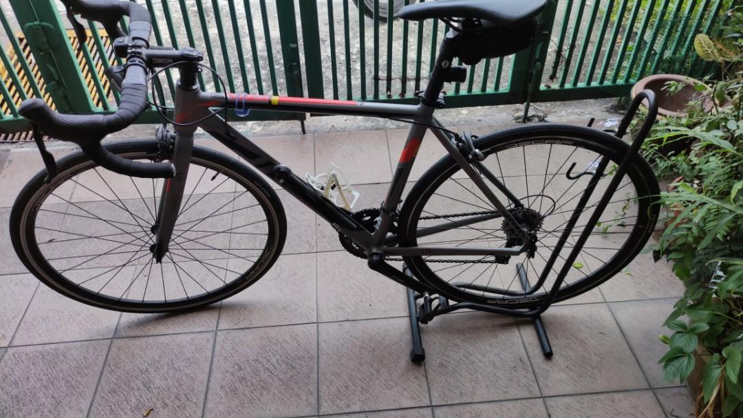 Java Levoce (Category: Bicycles) located in Petaling Jaya. Submitted by kejeng (Listing ID 1170580018, Image 1). Description: cycled 1k Km+ well maintained,never fall down..