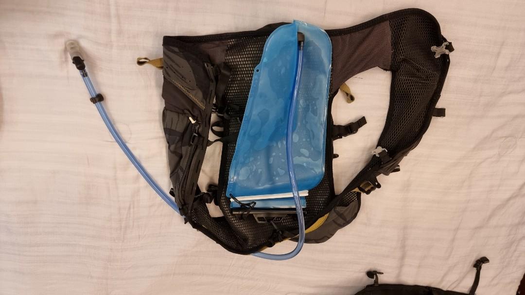 Kalenji 15L Hydration Vest, 2L bladder, Sports Equipment, Other Sports