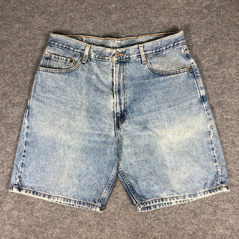 Levis 550 Relaxed Fit Short Jeans, Men's Fashion, Bottoms, Shorts on  Carousell
