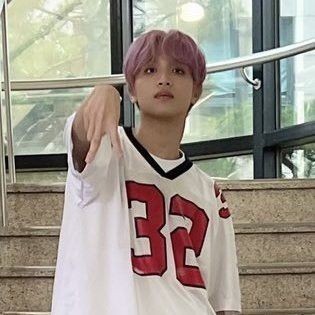 (Category: ) located in . Submitted by offlineuniversehaechan (Listing ID 1170583827, Image 1). Description: .