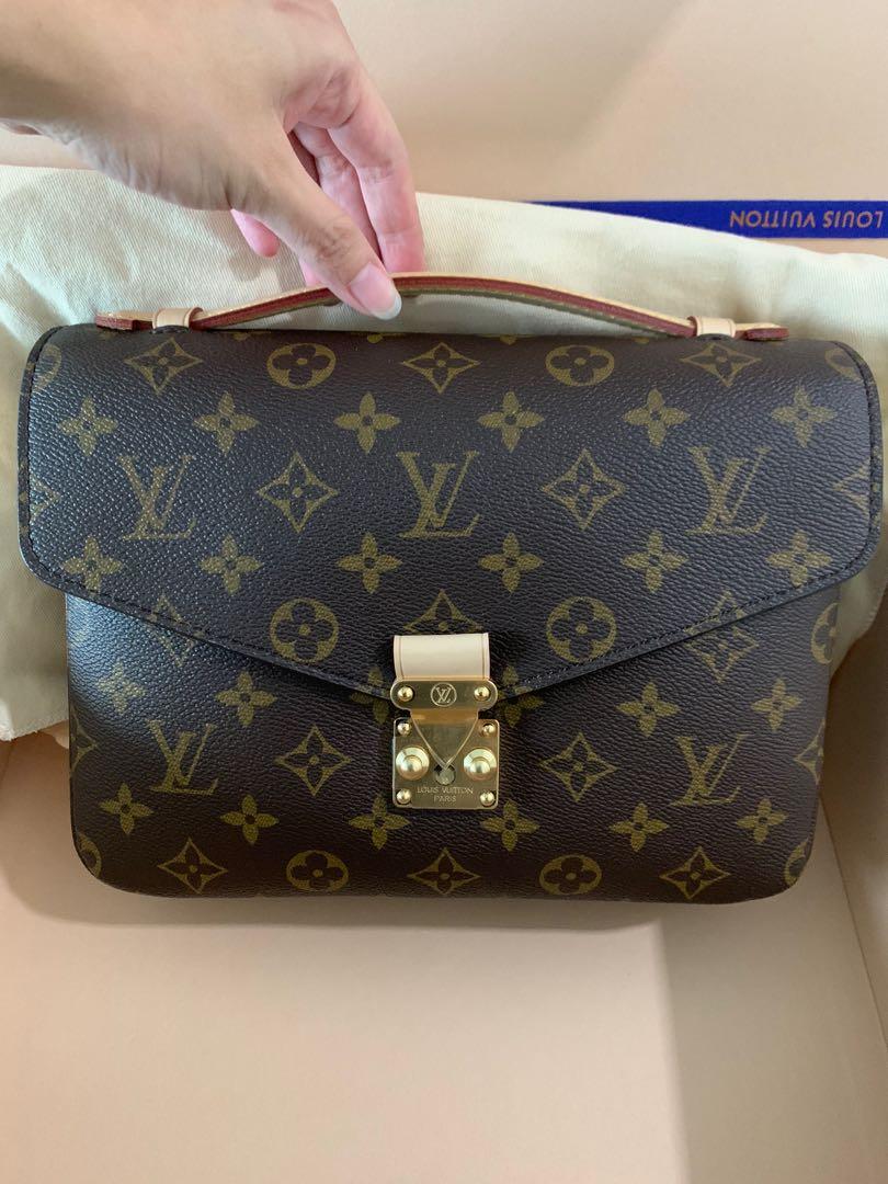 Louis Vuitton Pochette Metis (LV KL Boutique price is RM 11,300