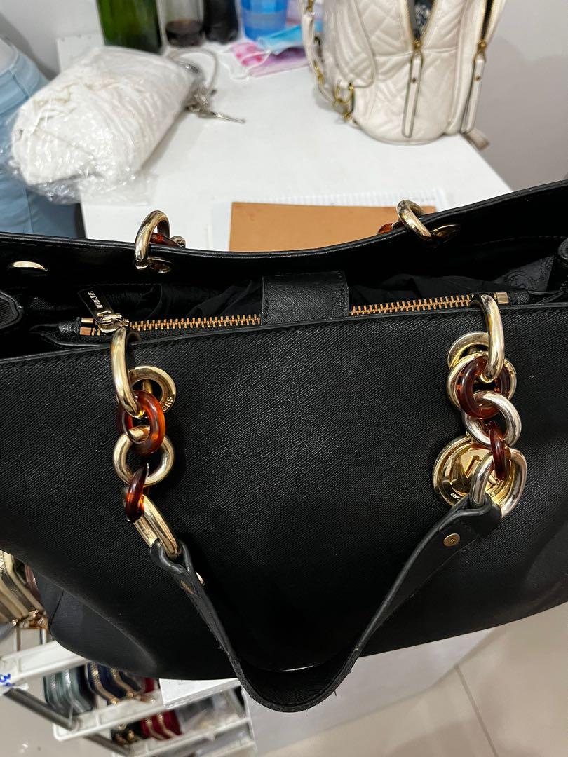 Michael kors cynthia hot sale saffiano