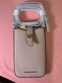 由 super529 (刊登 ID 1170615708，圖片 1) 提交，位於 的 (類別：)，說明：。