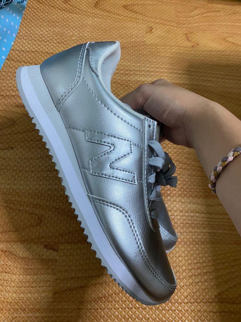 New balance silver trainers, Women's Fashion, Footwear, Sneakers on ...