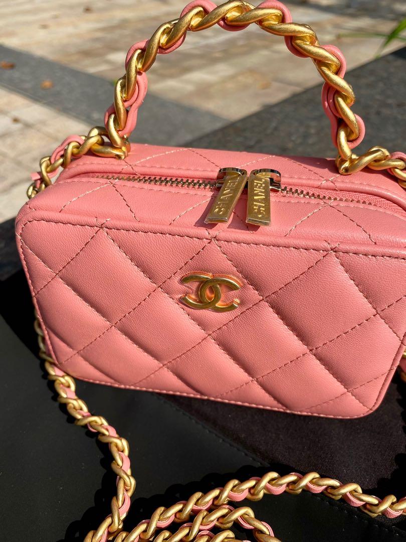 CHANEL Vanity Case Quilted Leather Crossbody Bag Red