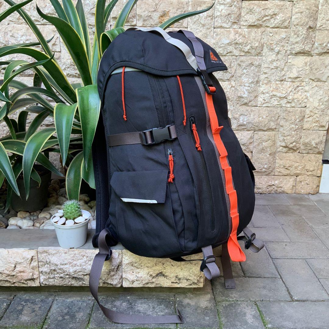 NIKE ACG STEEL CITY 35 ALL CONDITION GEAR BACKPACK, Fesyen Pria, Tas