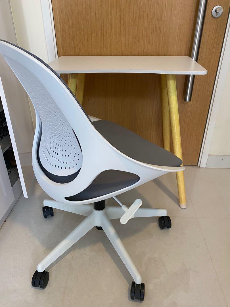 Office chair (and desk set), Furniture & Home Living, Furniture, Chairs