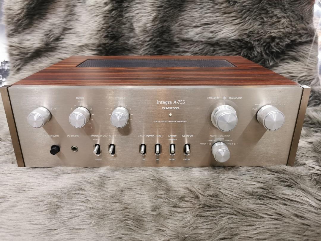 Onkyo integra A-755 integrated solid state amplifier (Category: Soundbars, Speakers & Amplifiers) located in Caloocan City. Submitted by Lan_cab (Listing ID 1170644641, Image 1). Description: Onkyo Integra A-755 Solid state integrated amplifier All original, no repairs Very good working condition Made in japan, AC 100v P13,500 C3 road caloocan city.