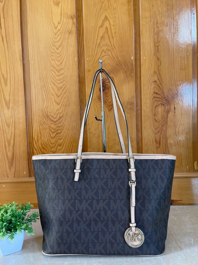 ORIGINAL MICHAEL KORS TOTE BAG, Luxury, Bags & Wallets on Carousell