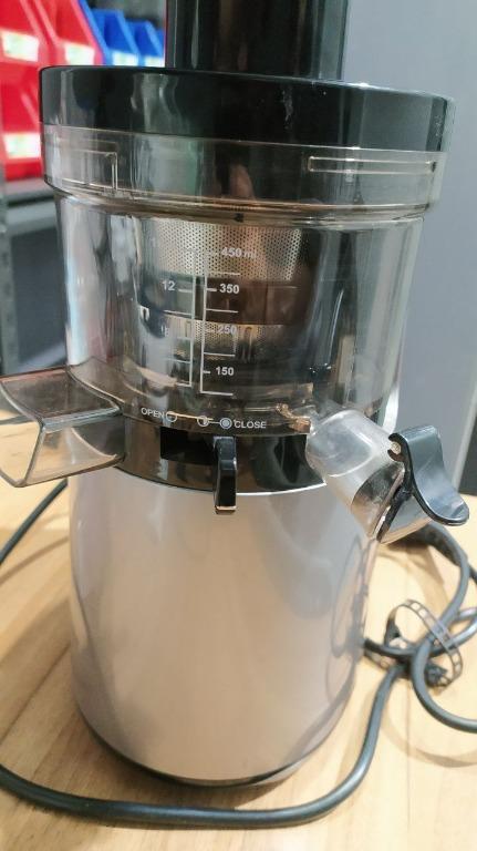 Pengejus Slow Juicer Hurom HH DBE11 Series Tipe L Dark Grey