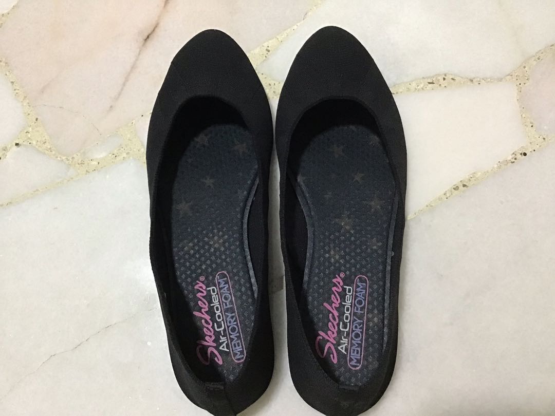 Skechers air cooled on sale memory foam ballet shoes