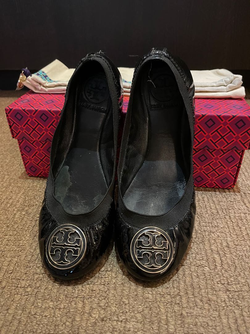 Authentic Tory Burch Black patent leather Caroline ballet flats size 7,  Luxury, Sneakers & Footwear on Carousell