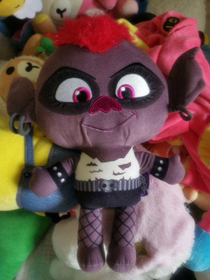 Trolls queen barb, Hobbies & Toys, Toys & Games on Carousell