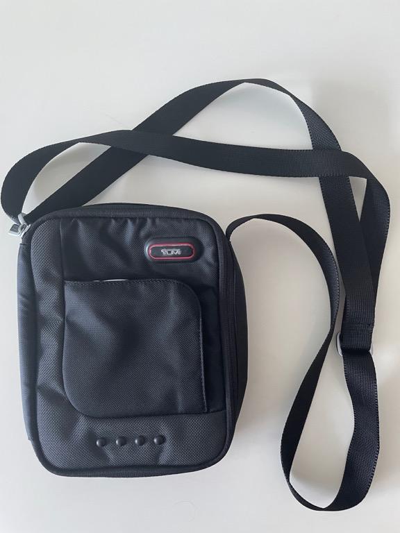 Tumi brand sale bags