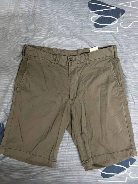 Uniqlo Brown Shorts Berms Dark Khaki Men s Fashion Bottoms
