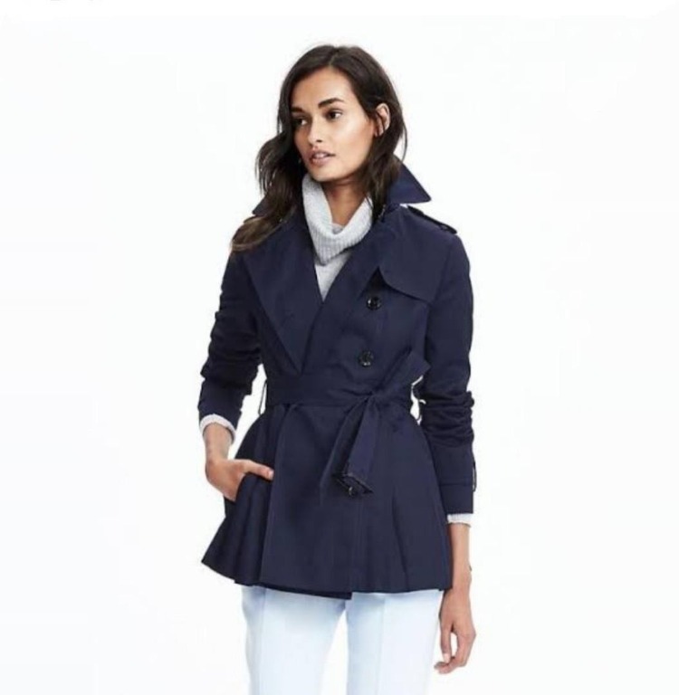 Uniqlo short trench coat top