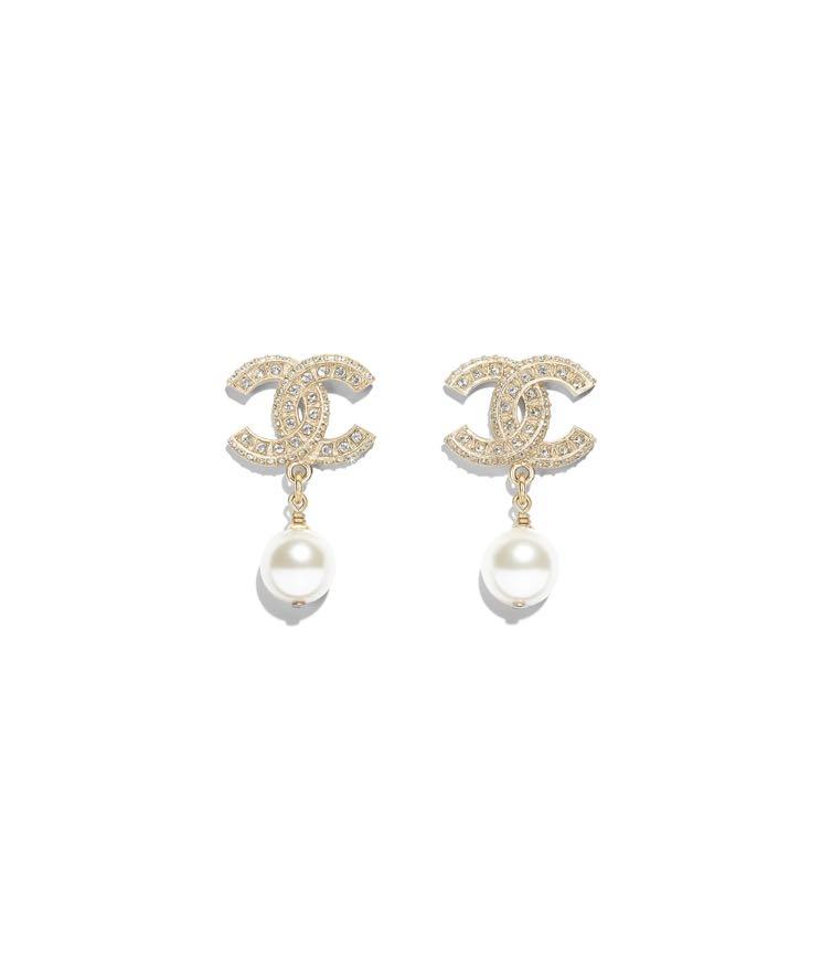 WTS: Brand new Chanel Earring, Women's Fashion, Jewelry & Organisers,  Earrings on Carousell
