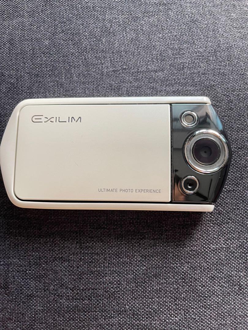 90 new Casio TR15 Exilim camera