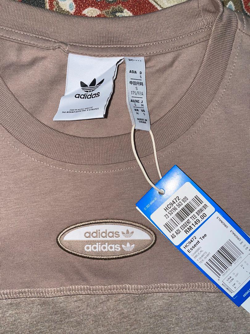 Tshirt Adidas original, Women's Fashion, Muslimah Fashion, Tops on Carousell