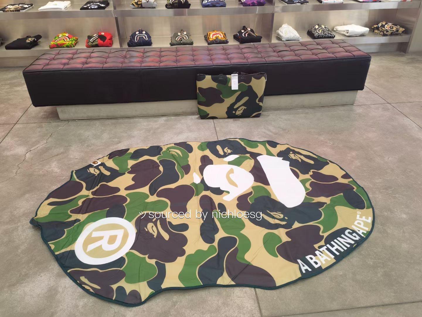 BAPE ABC CAMO APE HEAD PICNIC SEAT