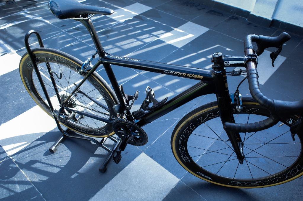 Cannondale hot sale caad10 di2