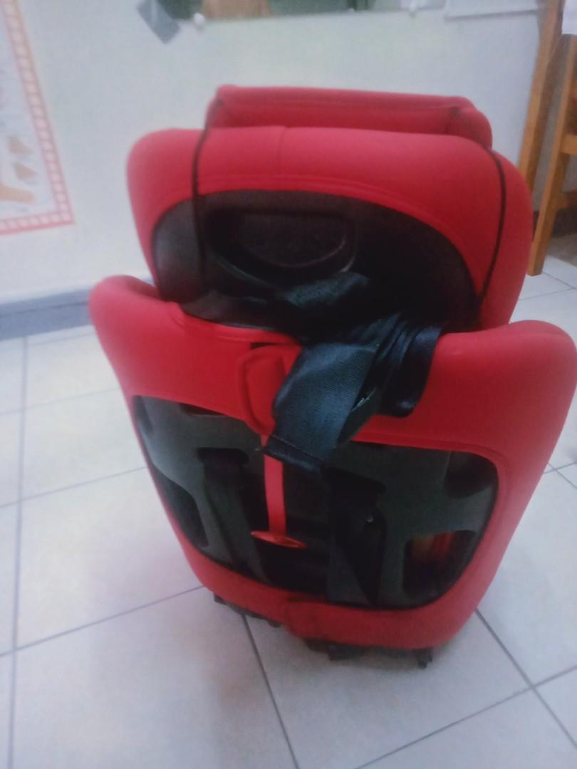 car seat (Category: Car Seats) located in Pasay City. Submitted by edecer (Listing ID 1170692325, Image 1). Description: .